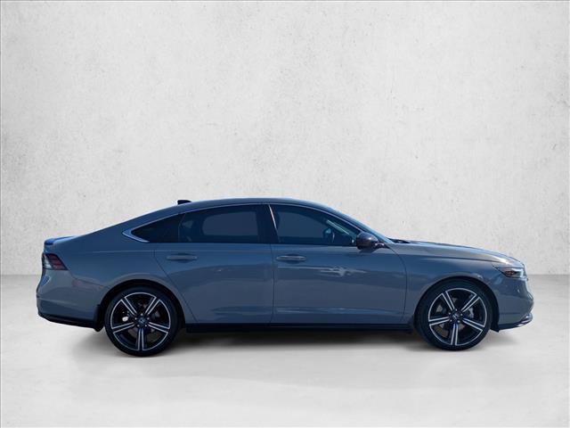 Used 2024 Honda Accord Sport image 4