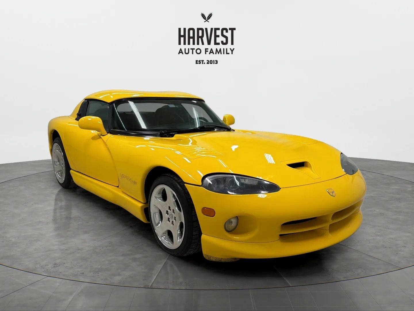 Used 2001 Dodge Viper RT/10 image 10