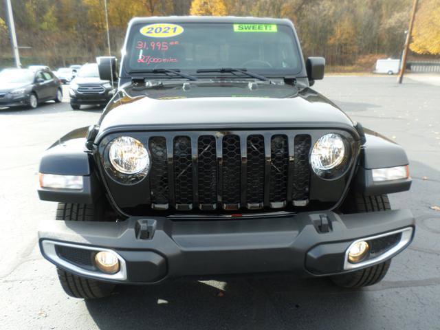 Used 2021 Jeep Gladiator Sport image 4