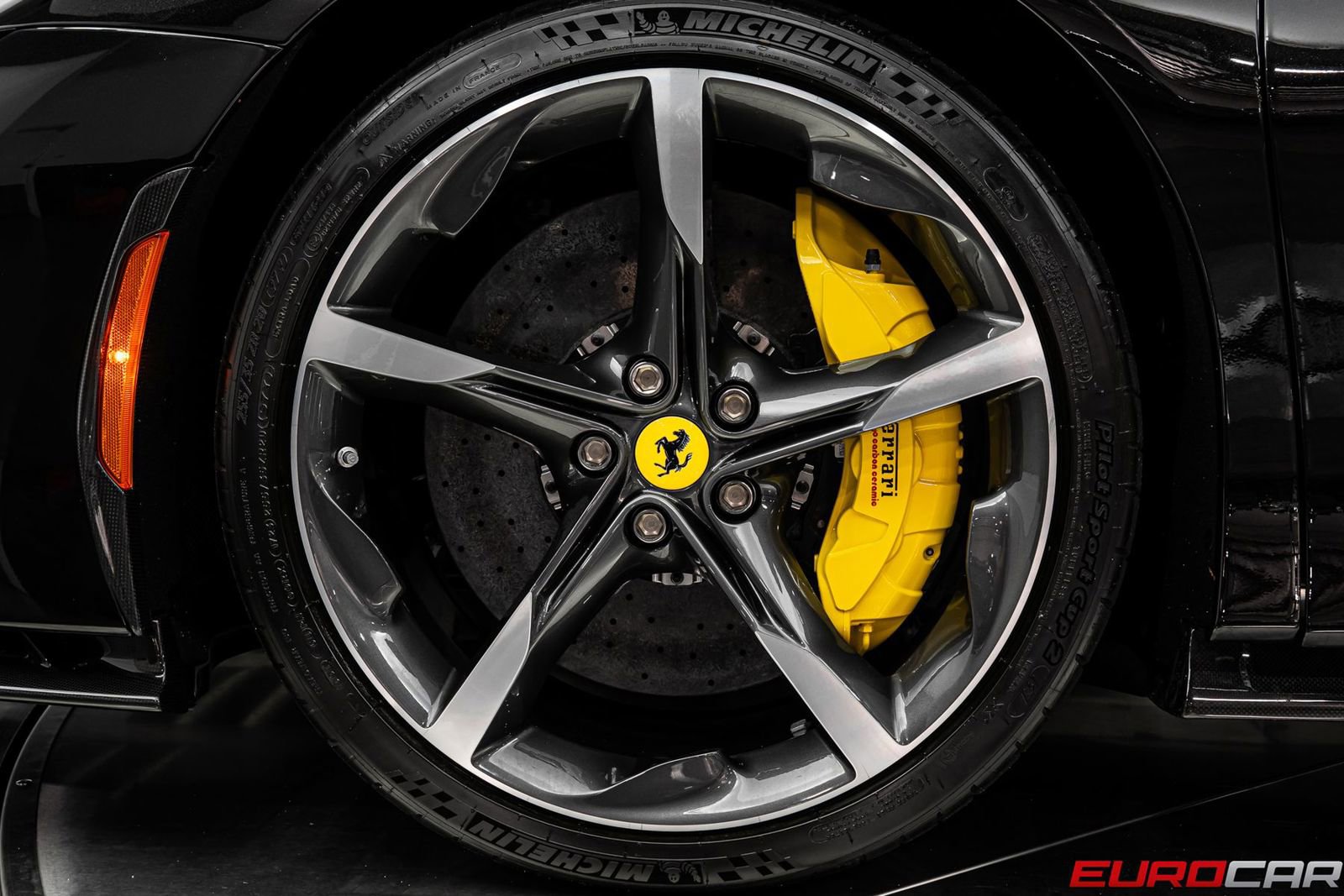 Used 2023 Ferrari SF90 Spider AWD/4WD image 33