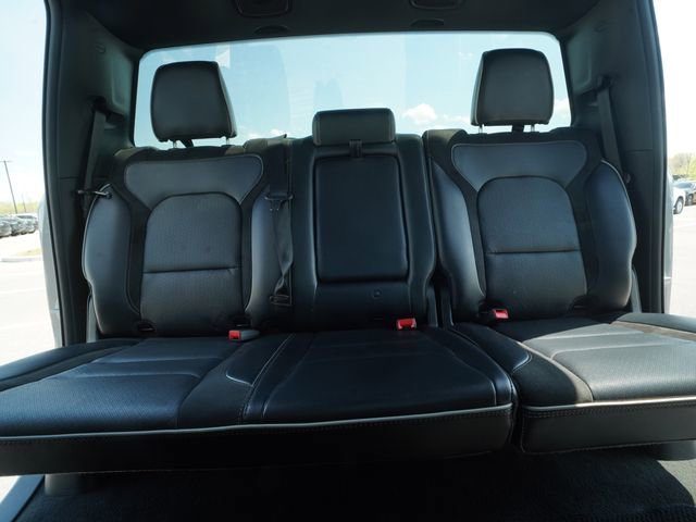 Used 2024 RAM 1500 Laramie AWD/4WD image 32