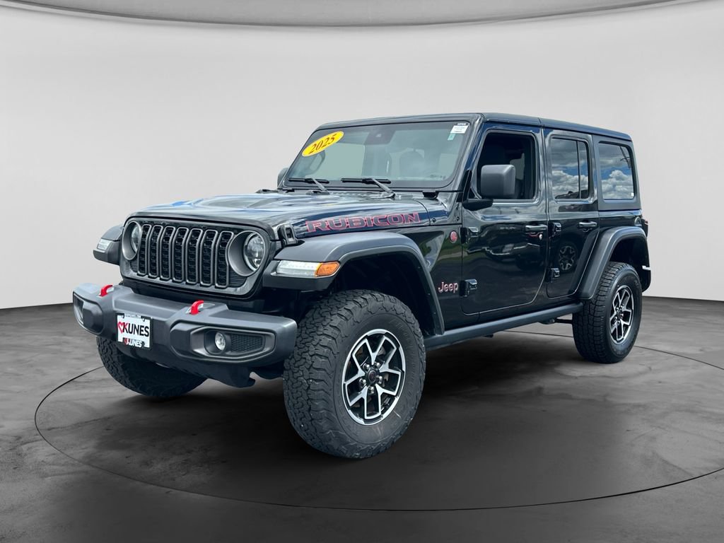 Used 2025 Jeep Wrangler Unlimited Rubicon AWD/4WD image 4