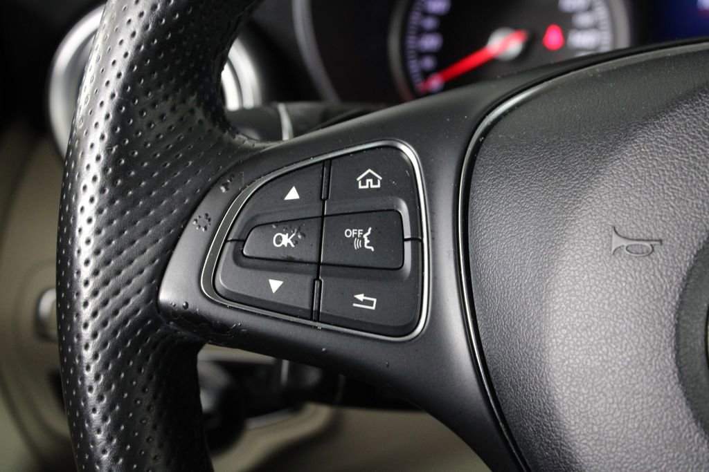Used 2016 Mercedes-Benz C 300 Sedan image 26
