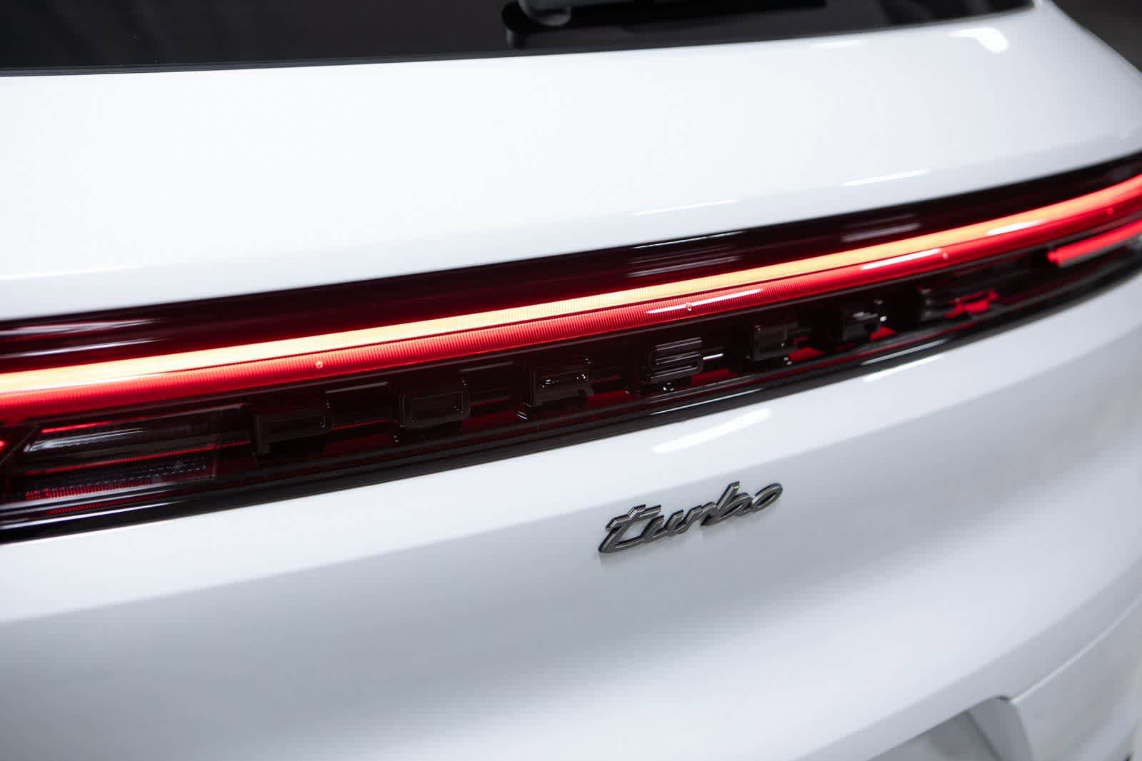 New 2026 Porsche Cayenne Turbo image 36