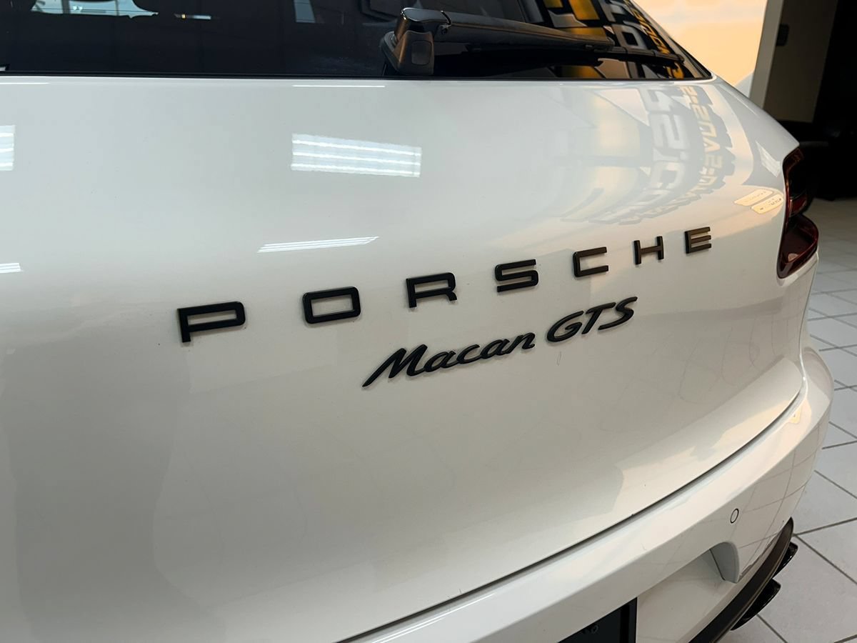 Used 2017 Porsche Macan GTS AWD/4WD image 57