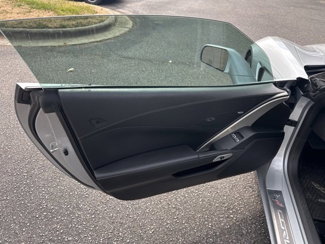 Used 2016 Chevrolet Corvette Stingray Coupe w/ Battery Protection Package image 10