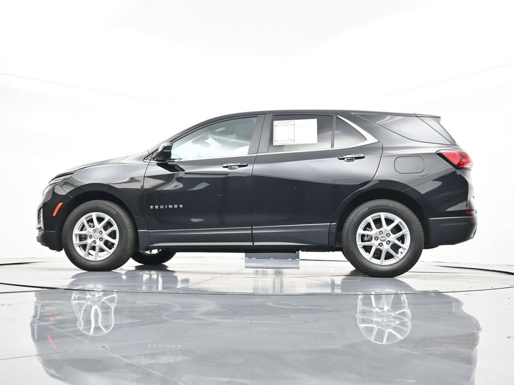Used 2023 Chevrolet Equinox LT image 37