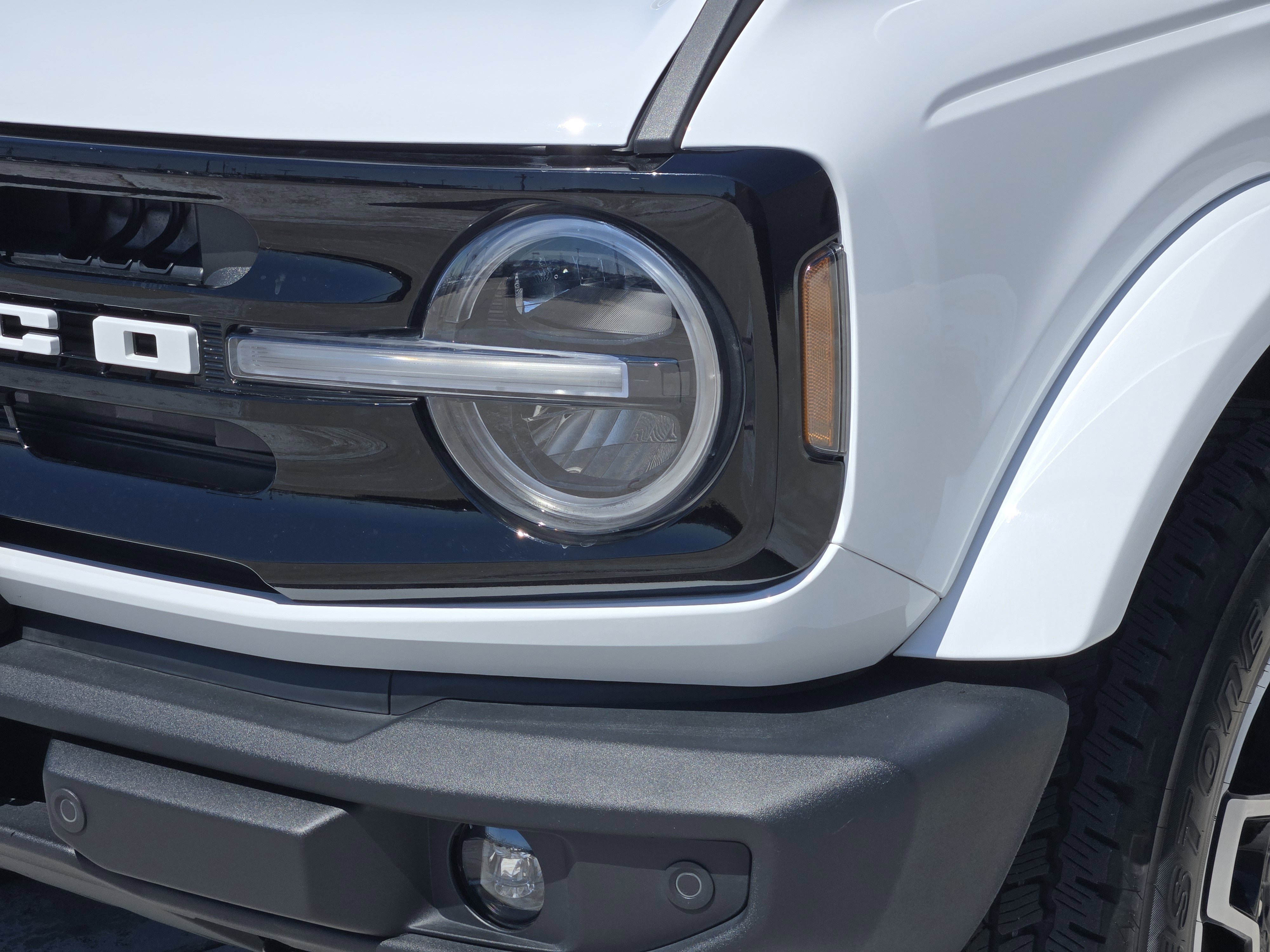 Used 2024 Ford Bronco Outer Banks image 11