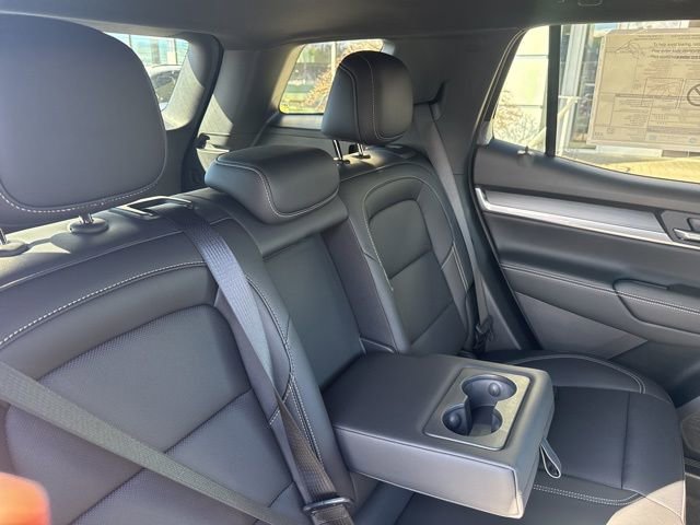 New 2026 GMC Terrain Elevation w/ Elevation Premium Package AWD/4WD image 31