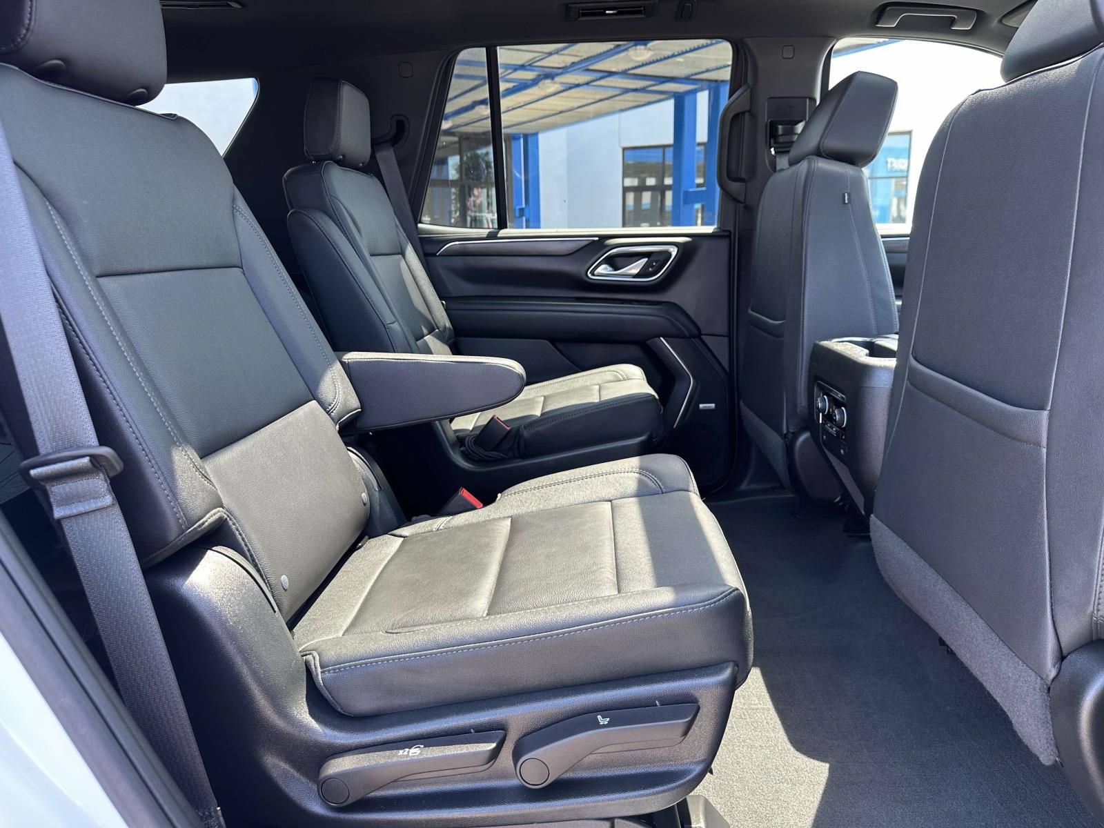 Certified 2023 Chevrolet Tahoe LT w/ LT Signature Package AWD/4WD image 28