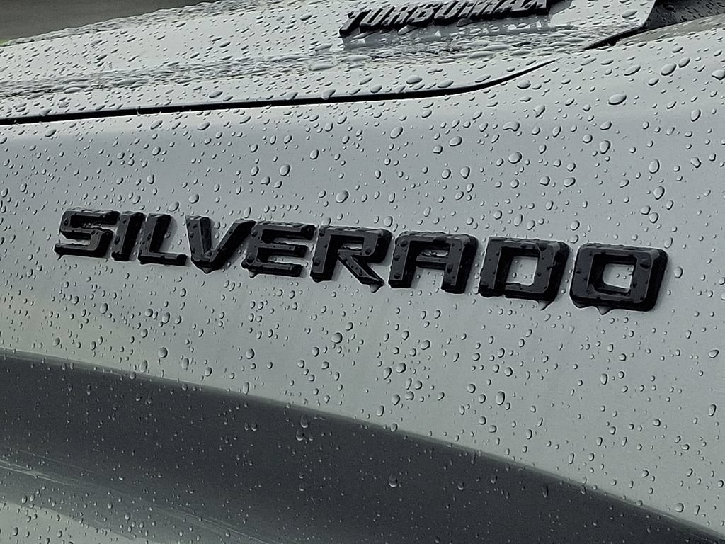 New 2026 Chevrolet Silverado 1500 Custom w/ LPO, Dark Essentials Package AWD/4WD image 11
