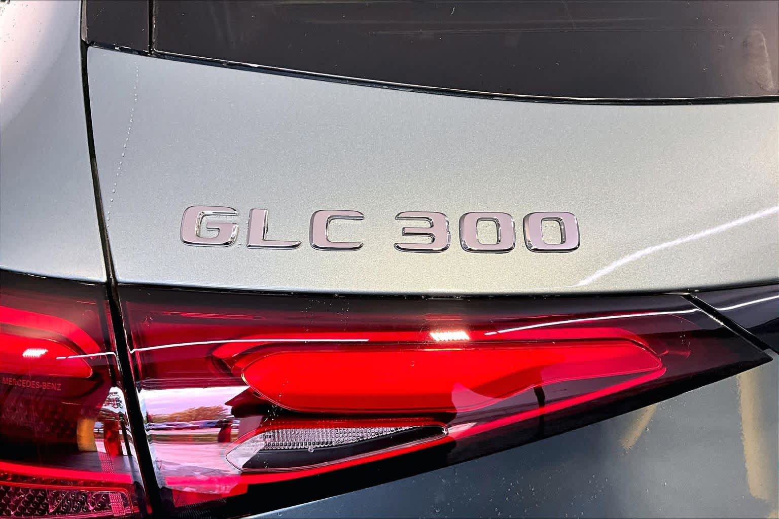New 2027 Mercedes-Benz GLC 300 4MATIC image 6