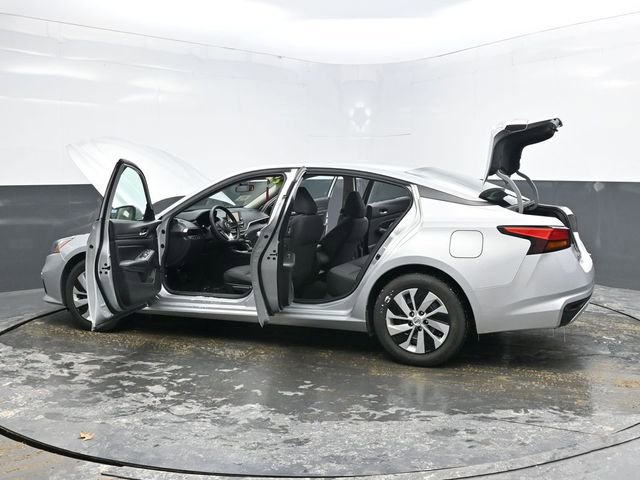 Used 2021 Nissan Altima 2.5 S FWD image 39