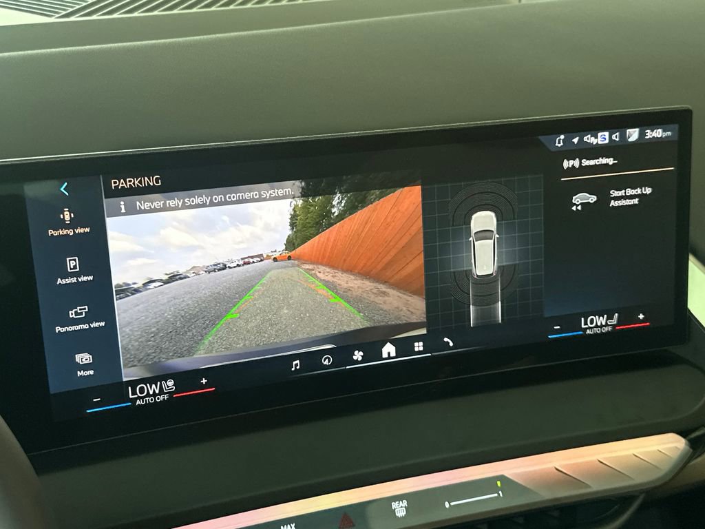 Used 2025 BMW X3 xDrive30i w/ Convenience Package image 9