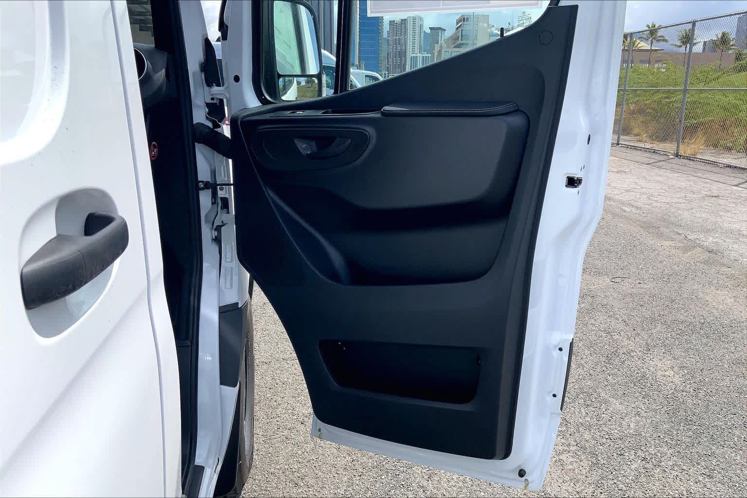 New 2026 Mercedes-Benz Sprinter 2500 image 9