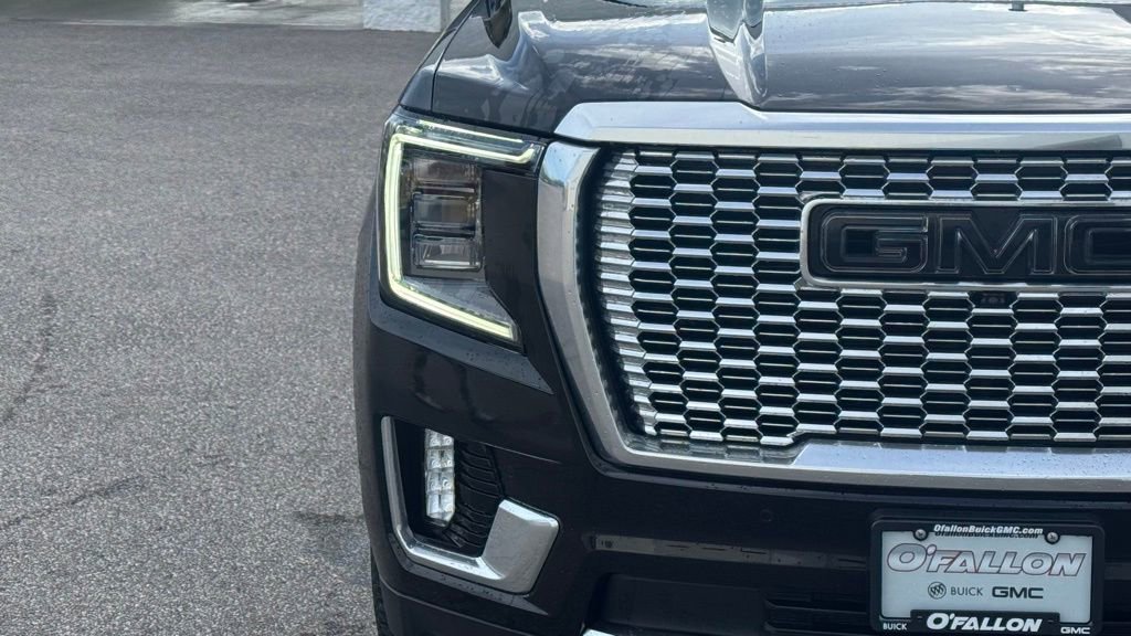 Used 2023 GMC Yukon Denali AWD/4WD image 8