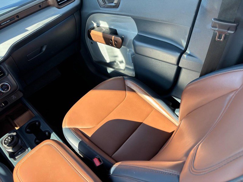 Used 2022 Ford Maverick Lariat w/ Lariat Luxury Package image 15