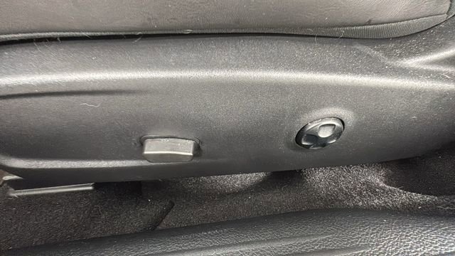 Used 2021 Dodge Challenger GT w/ Plus Package image 11