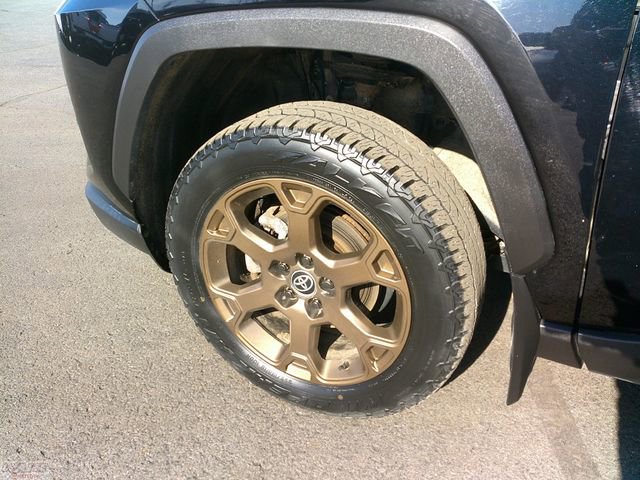 Used 2023 Toyota RAV4 AWD Hybrid image 9