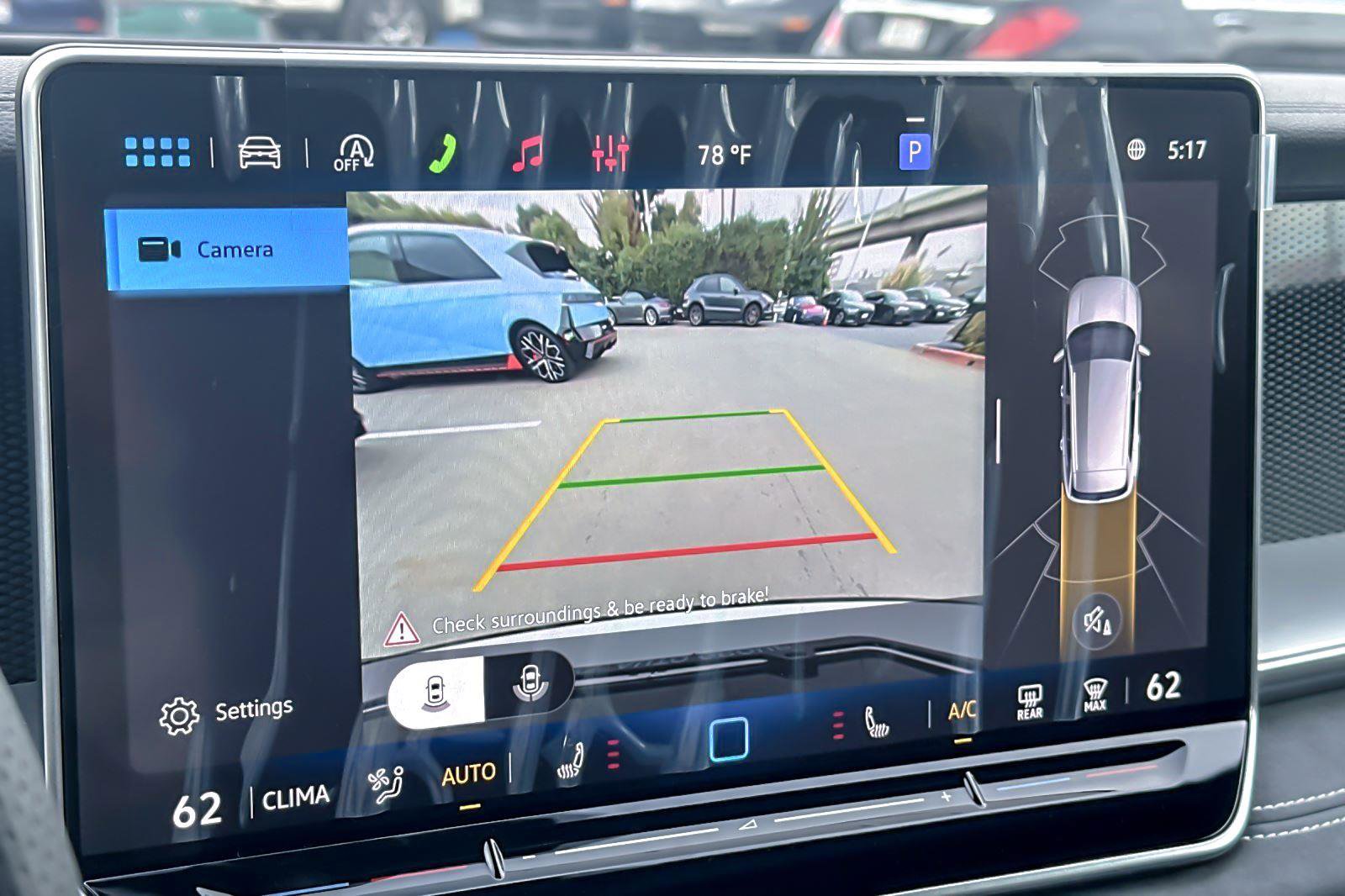 New 2026 Volkswagen Tiguan SE R-Line image 18