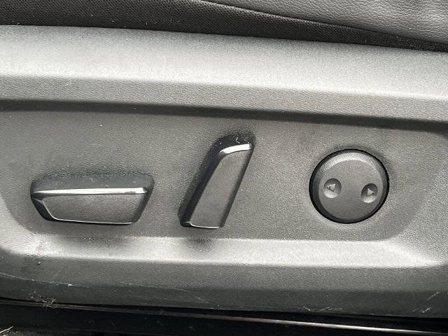 Certified 2023 Nissan Rogue SL w/ SL Premium Package image 20