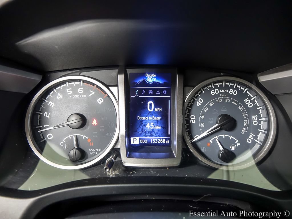 Used 2017 Toyota Tacoma SR5 w/ Tow Package RWD image 14