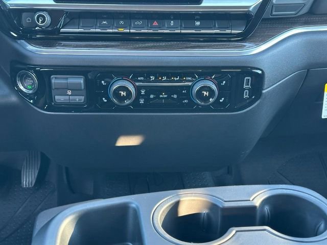 New 2026 Chevrolet Silverado 1500 LT w/ All Star Edition Plus AWD/4WD image 8