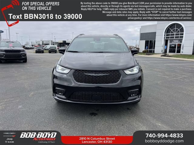New 2026 Chrysler Pacifica Select w/ S Appearance Package AWD/4WD image 5