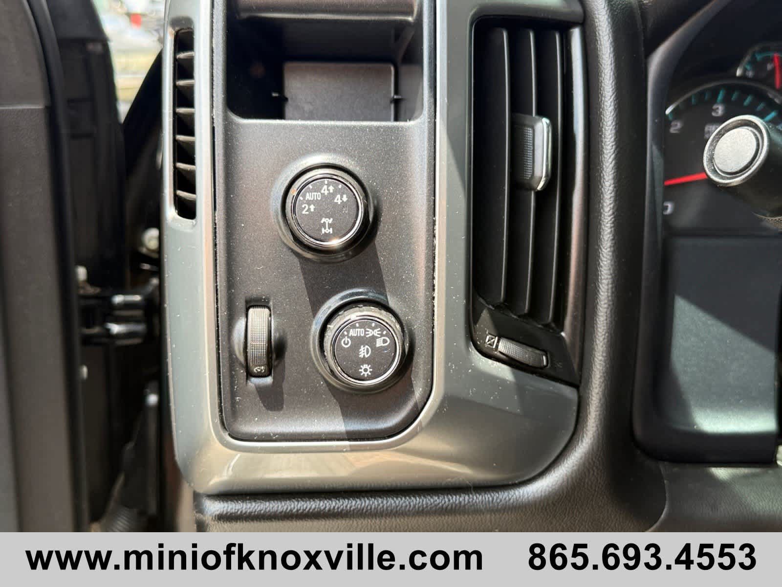 Used 2015 Chevrolet Silverado 1500 LT w/ All Star Edition AWD/4WD image 23