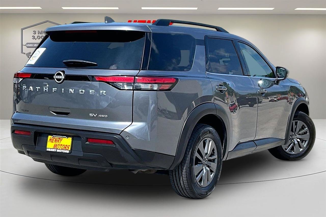 Used 2024 Nissan Pathfinder SV AWD/4WD image 6