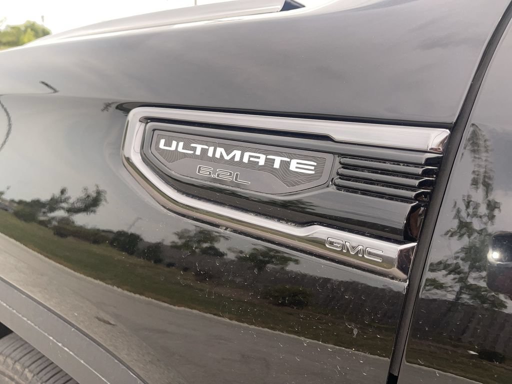 Used 2024 GMC Sierra 1500 Denali Ultimate AWD/4WD image 4