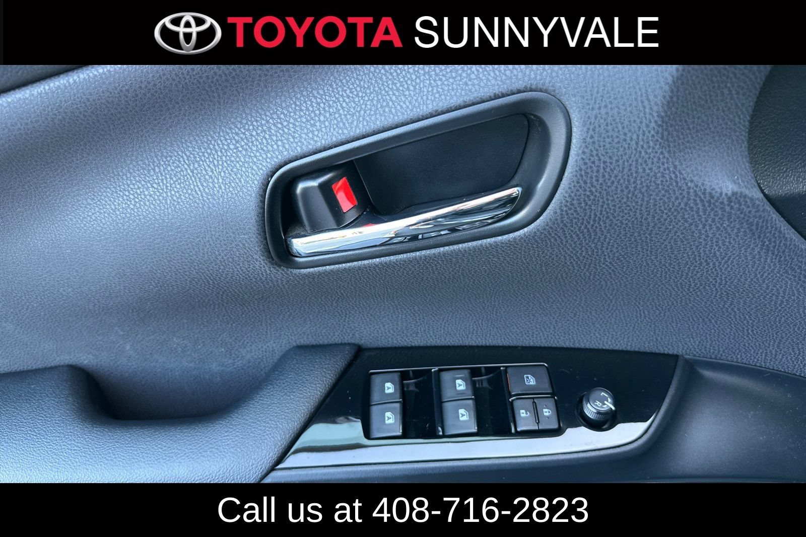 Used 2016 Toyota Prius Three Touring FWD image 15