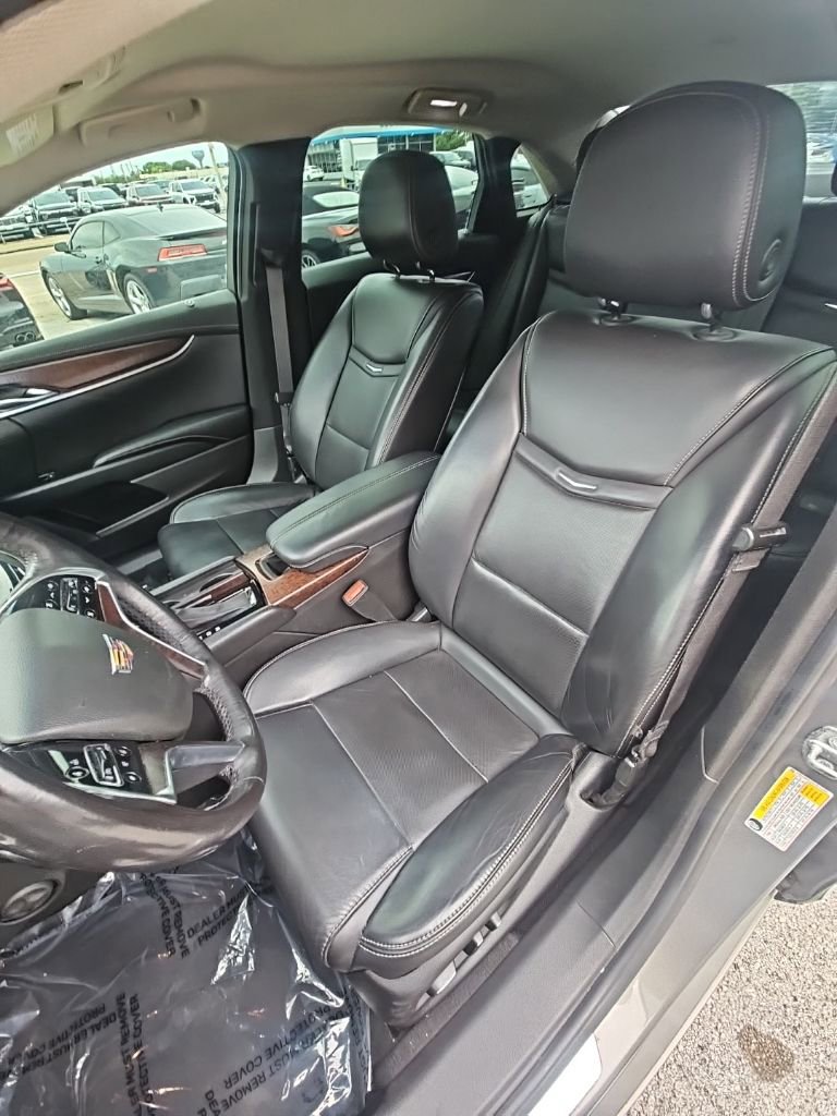 Used 2019 Cadillac XTS Luxury FWD image 16