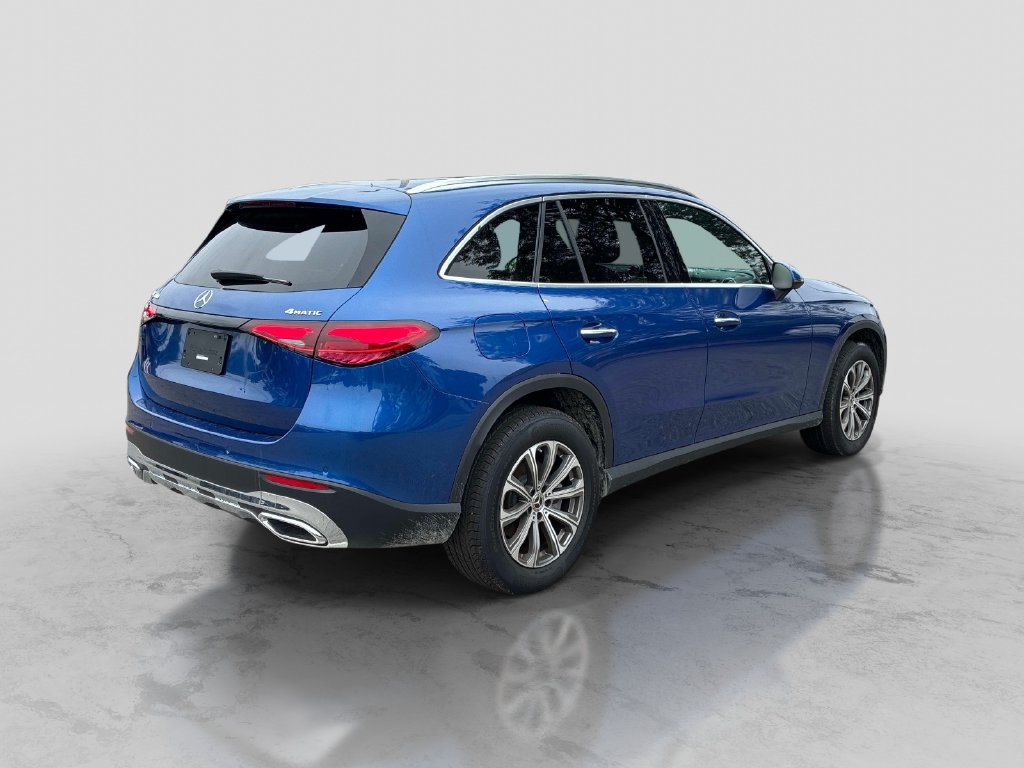 Used 2025 Mercedes-Benz GLC 300 4MATIC image 7