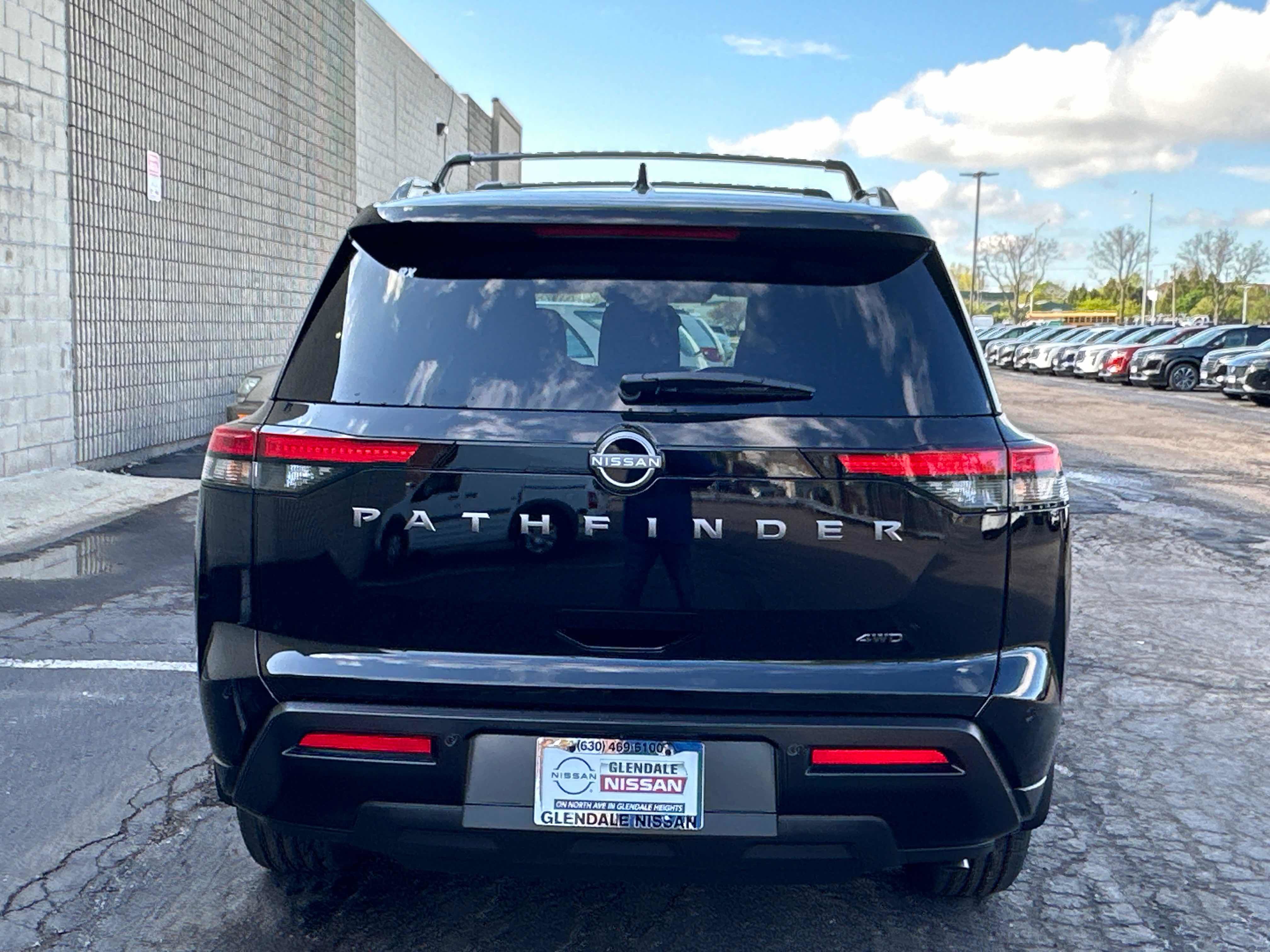 New 2026 Nissan Pathfinder SV AWD/4WD image 5