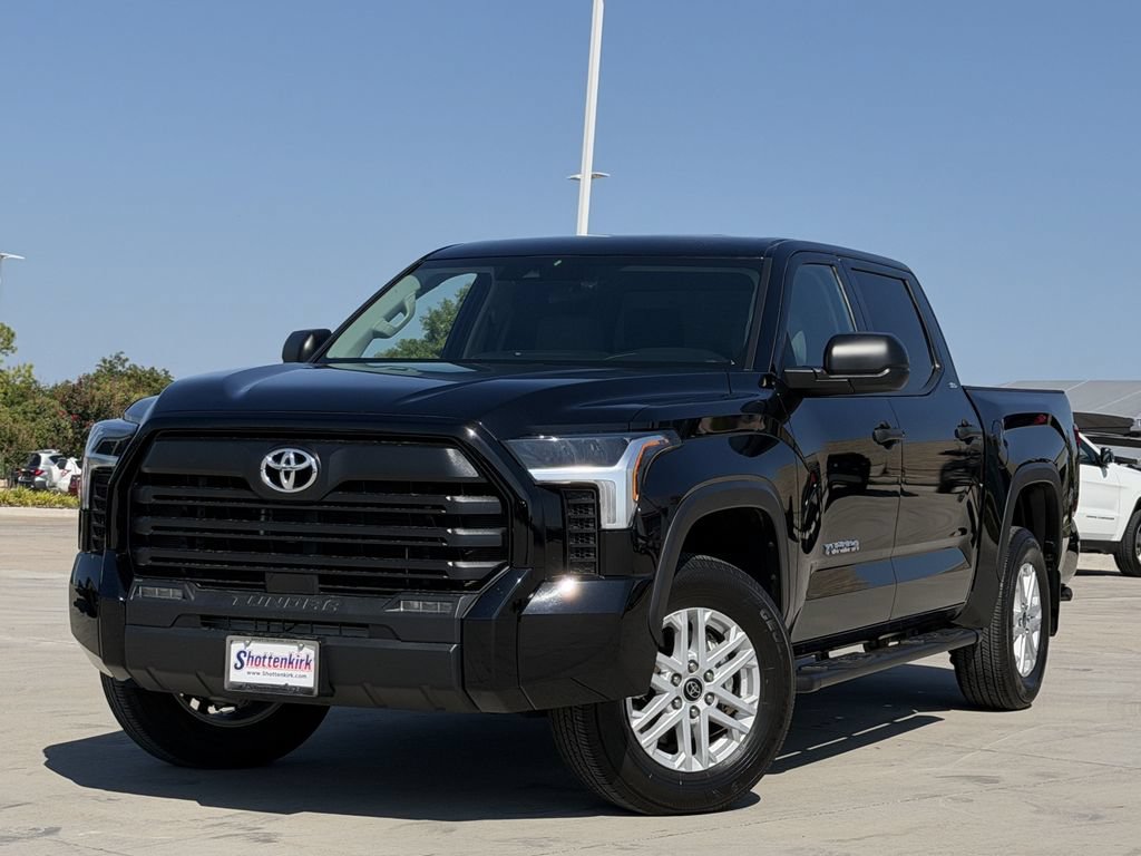 Used 2024 Toyota Tundra SR5 AWD/4WD image 2
