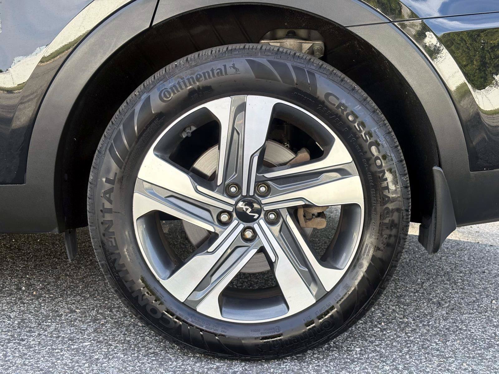 Certified 2023 Kia Sorento SX Prestige AWD/4WD image 30