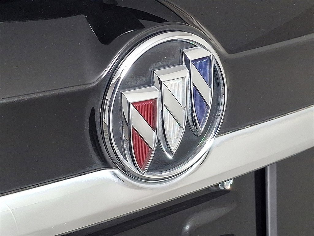 Used 2022 Buick Encore Preferred w/ Safety Package image 29