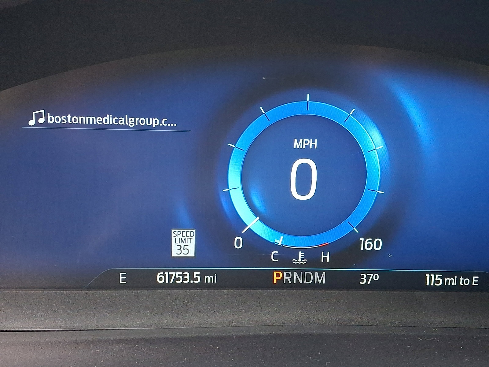 Used 2020 Ford Explorer Platinum w/ Premium Technology Package image 23