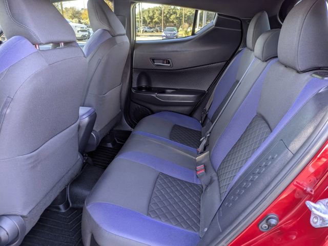 Used 2022 Toyota C-HR XLE image 26