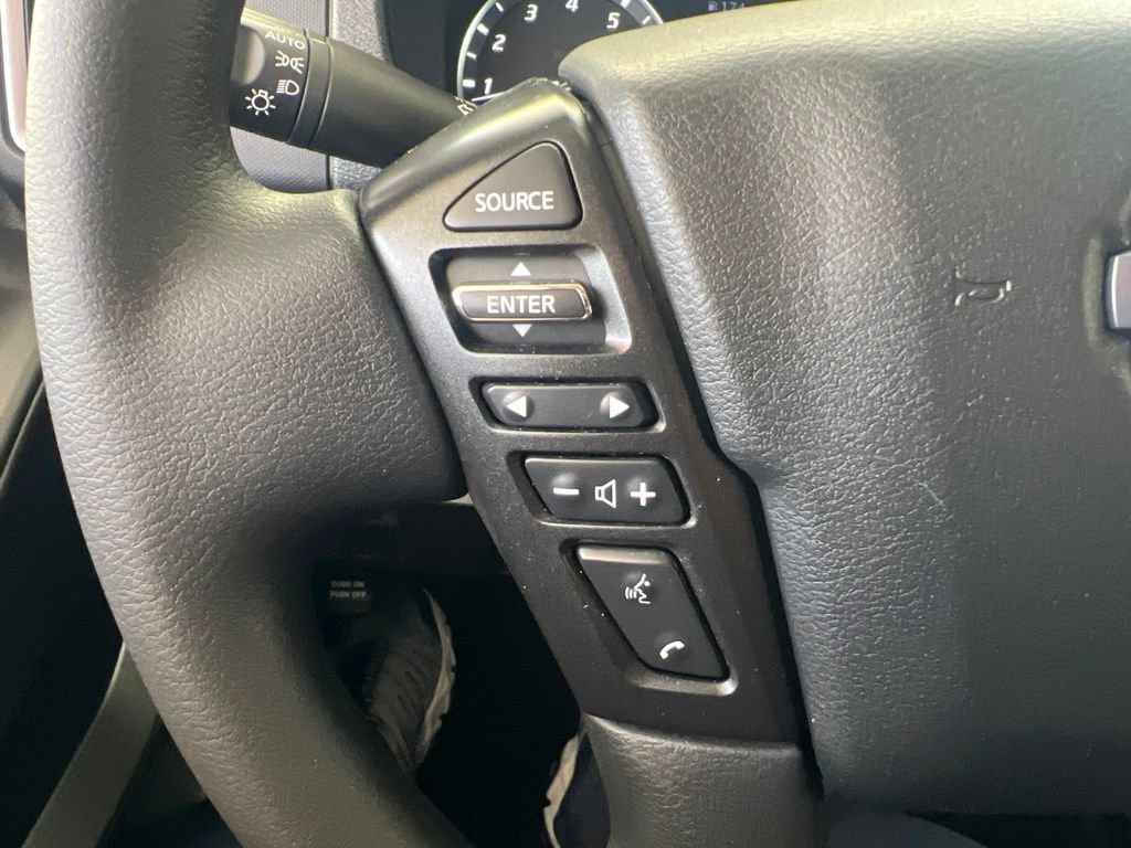 Certified 2024 Nissan Frontier SV AWD/4WD image 54