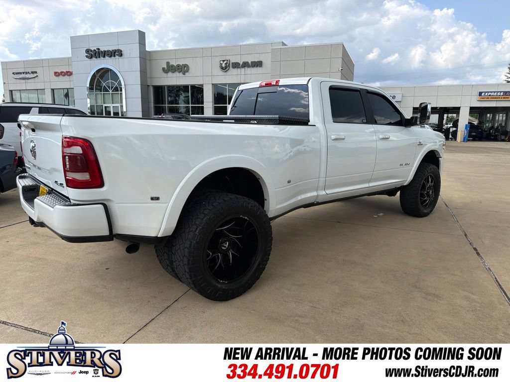 Used 2022 RAM 3500 Laramie AWD/4WD image 9
