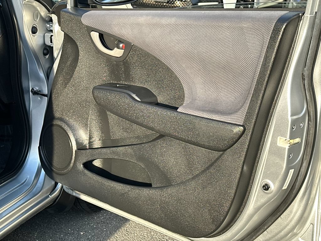 Used 2011 Honda Fit image 11