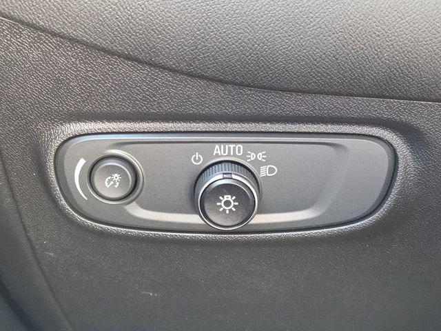 Used 2023 Chevrolet Equinox RS image 11