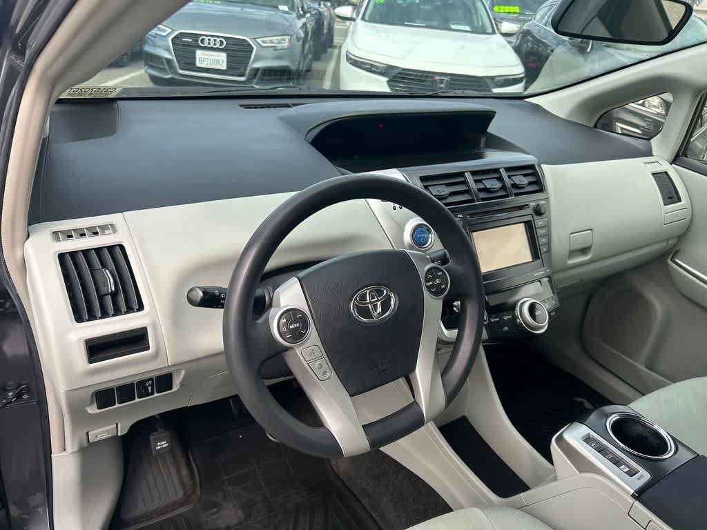 Used 2012 Toyota Prius V Three FWD video 2