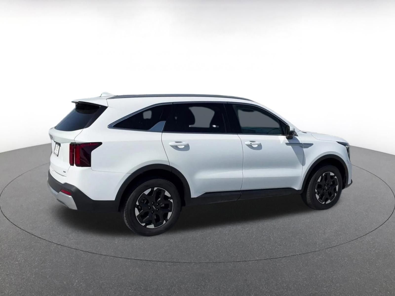 Used 2024 Kia Sorento S AWD/4WD image 15