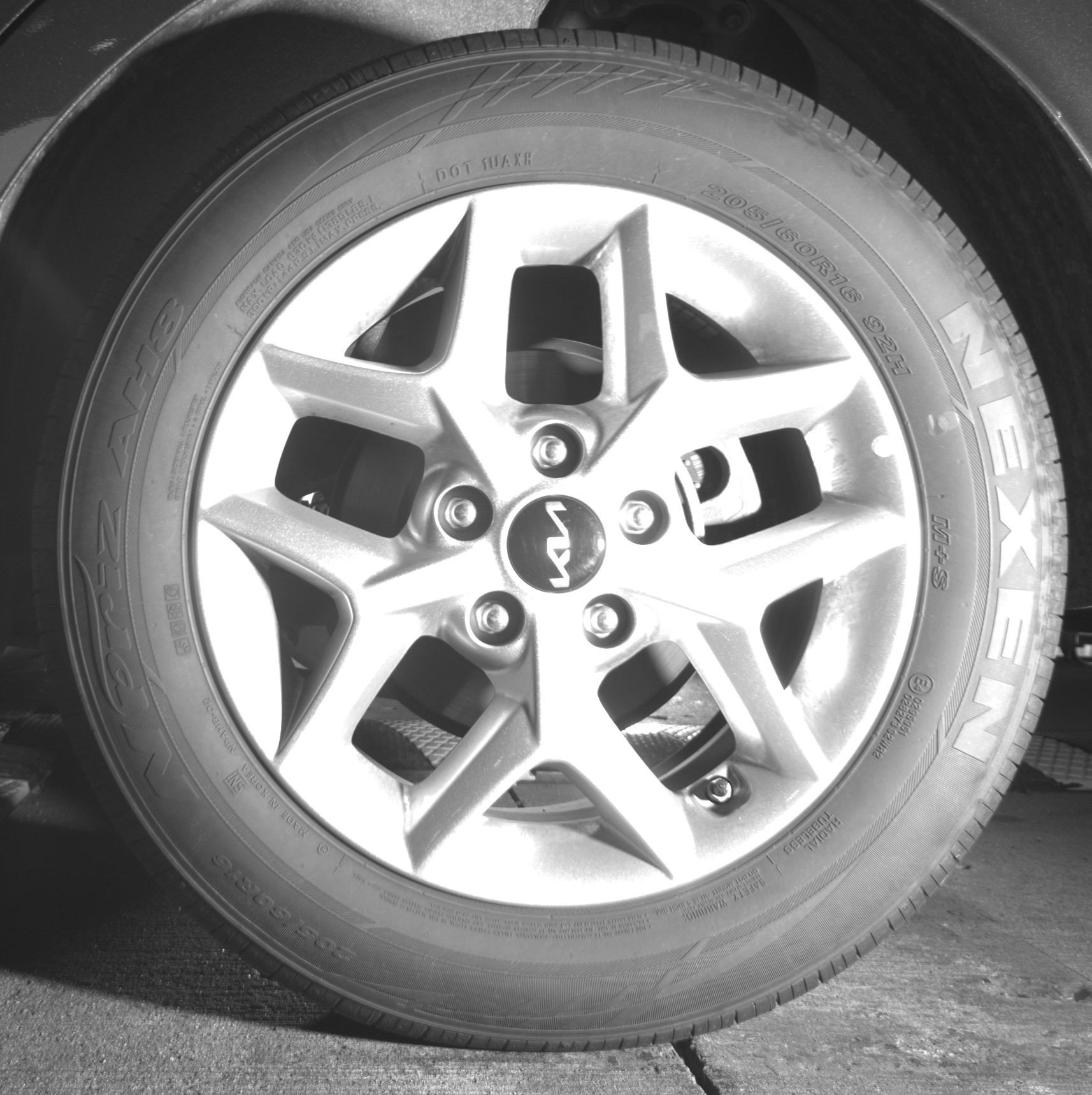 Used 2025 Kia Soul LX w/ LX Technology Package FWD image 14