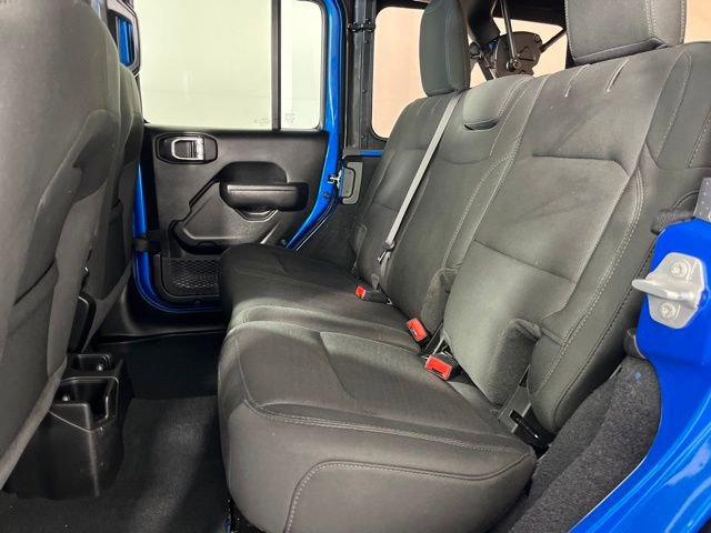 Used 2022 Jeep Wrangler Unlimited Sport image 40