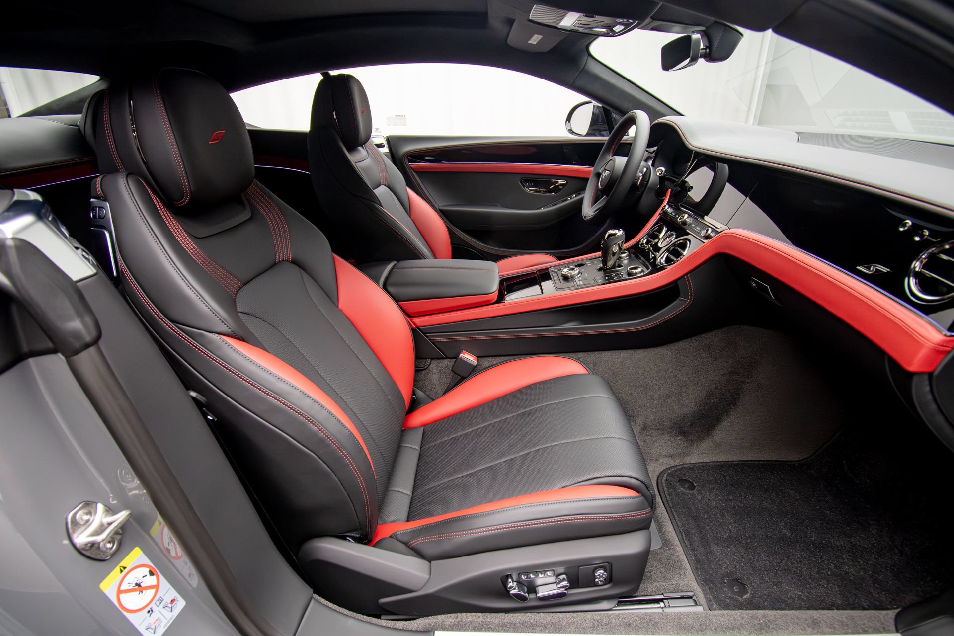 New 2026 Bentley Continental GT AWD/4WD image 13