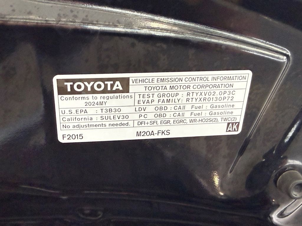 Used 2024 Toyota Corolla LE image 32